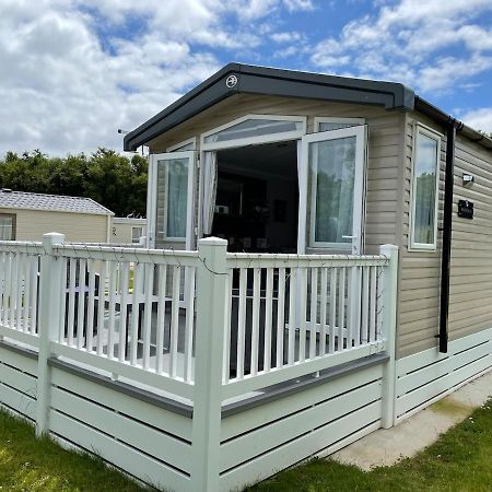 Luxury Caravan Cornwall Sleeps 4 Countryside View St Austell Exterior foto